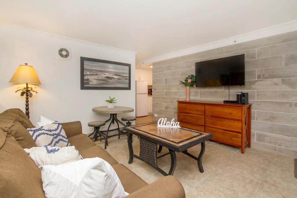 Diamond Head Beach Hotel Honolulu Room photo
